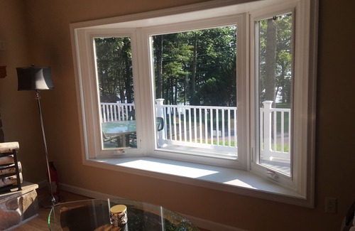 Lakeville Cottage | Beautiful vacation cottage with dock on Lake Wallenpaupack