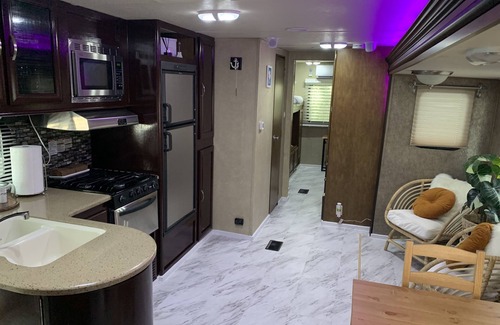 Key Largo Village House | Beautiful vacation mobile home at the Florida keys.