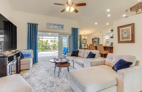 South Venice House | Beautiful Venice Getaway, 4 Mi to Manasota Beach!