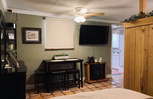 Kerrville House | Beautiful view,18 acres,pool, game room,Axis deer, 3 mile’s to the river trail.
