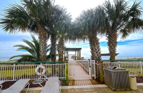 Ono Island Condo | Beautiful View - Beach Front - Beach Colony East