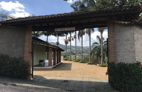 Extrema House | BEAUTIFUL VIEW .
