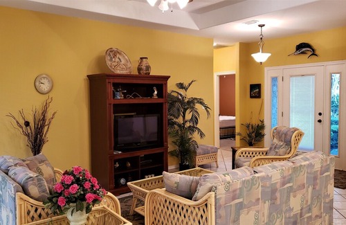Laguna Vista Villa | Beautiful View of the Fairway- 5GH