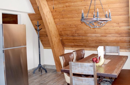 Breckenridge Apartment | Beautiful views of Mt Quandary off private balcony