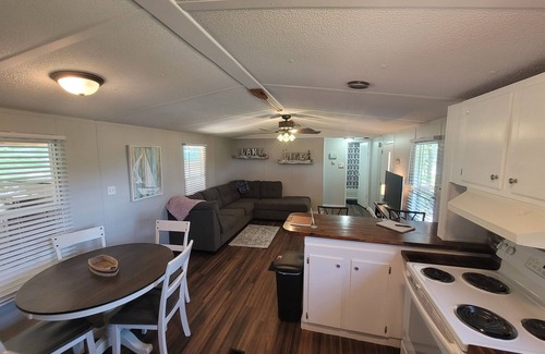 Dandridge House | Beautiful views, quiet and full of wild life. Enjoy the lake life.