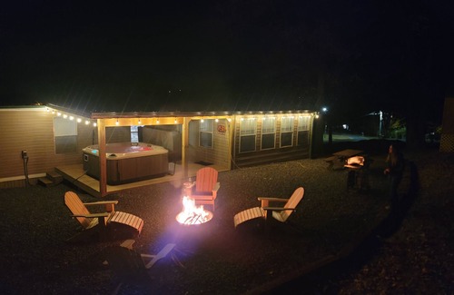 Dandridge House | Beautiful views, quiet and full of wild life. Enjoy the lake life.