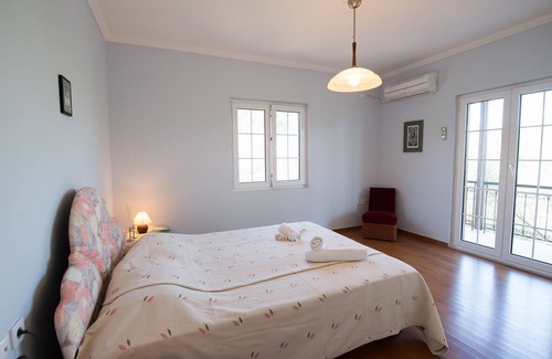 Kalligoni Villa | Beautiful villa 2km from Lefkas downtown