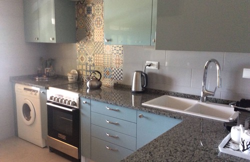 Alcantarilha Villa | Beautiful villa amidst the oranges with delightful private pool and gardens!