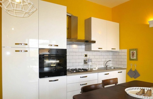 Capodimonte House | Beautiful villa for 12 guests with WIFI, A/C, TV, terrace and pets allowed