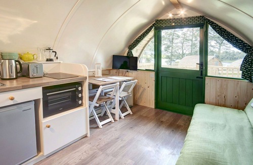 Langley-on-Tyne House | Beautiful villa for 4 guests with WIFI, pets allowed and parking