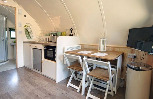 Langley-on-Tyne House | Beautiful villa for 4 guests with WIFI, pets allowed and parking