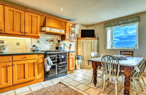 Newton Grange House | Beautiful villa for 6 guests with WIFI and pets allowed