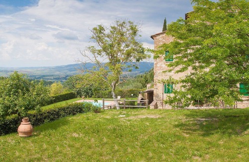 Volterra Villa | Beautiful villa for 9 guests with WIFI, private pool, TV, patio, pets allowed and panoramic view