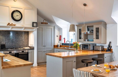 Ruan High Lanes House | Beautiful villa for 8 guests with WIFI, terrace and parking