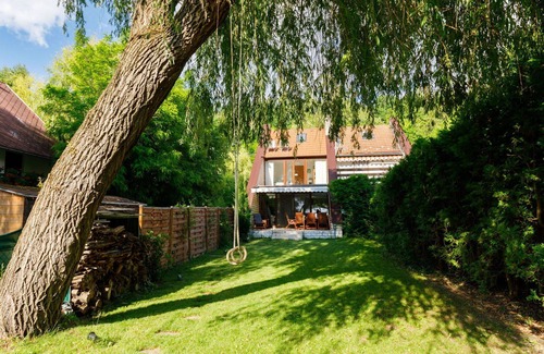 Balatonakarattya House | Beautiful villa for 10 guests with A/C, WIFI, terrace and parking