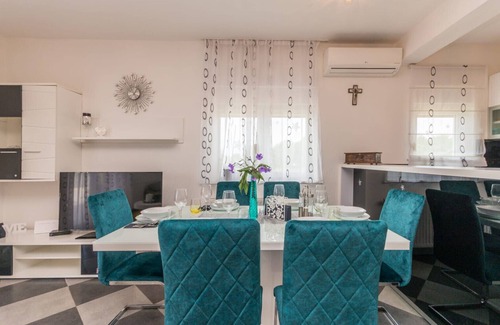 Tinj Villa | Beautiful villa Maris with pool