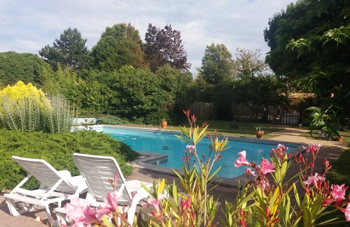 Saint Vivien Villa | Beautiful villa private pool and beautiful garden next to La Rochelle