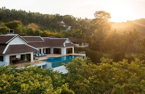 Thong Krut Villa | Beautiful Villa With Private Pool For 8 Guest With Sea View
