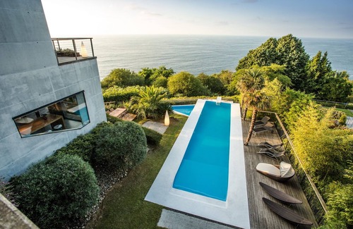 San Sebastian Villa | Beautiful villa with panoramic views of the sea Amezti 58