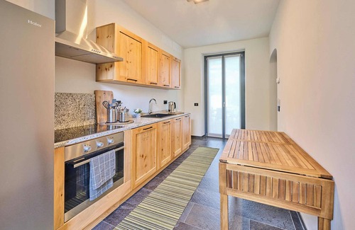 Lierna Villa | Beautiful villa, within walking distance of the lake, with swimming pool and private parking.