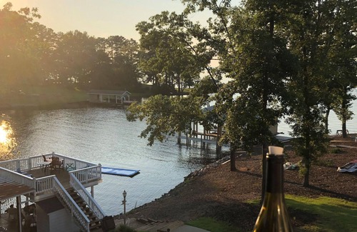 Littleton House | Beautiful waterfront home for family, swimming, boating, relaxing, and fishing