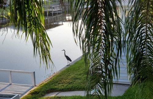 Taylor Creek House | Beautiful waterfront vacation home with canal access to Lake Okeechobee