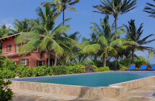 San Pedro Villa | Beautiful well appointed GOLD STANDARD 3B/4B beachfront villa. Reviews tell all
