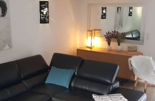 Marquixanes House | Beautiful, well-equipped house with garden and swimming pool