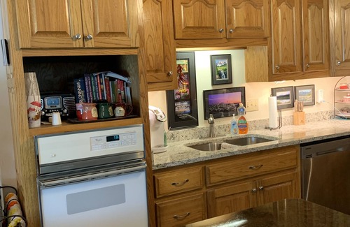 Florence House | Beautiful Wilson Lake One Story Four Bedroom Lake Front Home on Shoals Creek