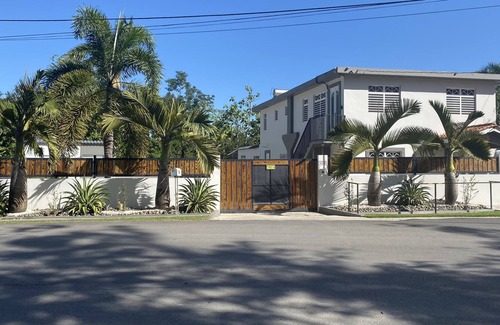 Bajura House | Beautifull house near Downtown Cabo Rojo, San German. Near most popular beaches.