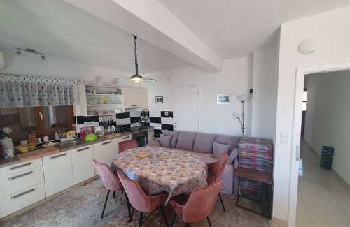 Krizna luka Villa | Beautifull Hvar villa with Spa and Pool