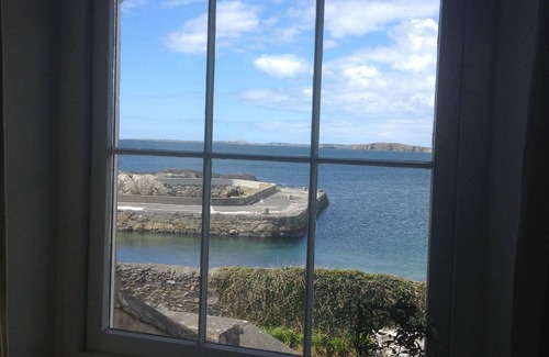 Clifden House | Beautifully Appointed Georgian House Overlooking the Atlantic.