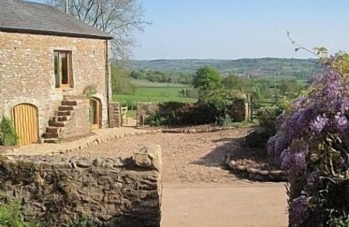 Cornwall House | Beautifully Converted 18thc Barn In Blackdown Hills AONB