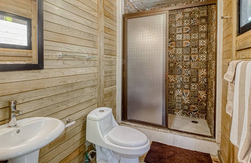 Tulum Cabin | Beautifully designed & secluded cabin with serene views, furnished porch & AC