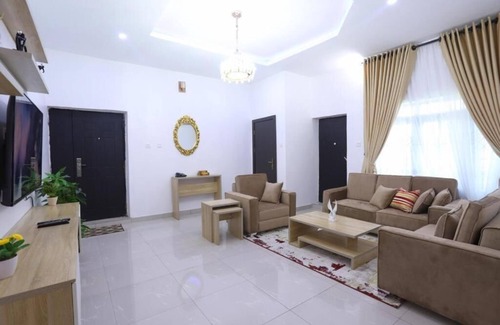 Ajah Apartment | Beautifully furnished 2-Bedroom serviced apartmetnt in Lekki Lagos