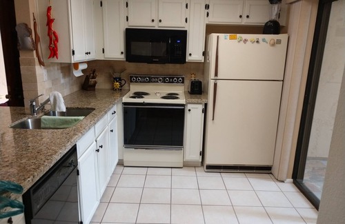 Central Scottsdale Condo | Beautifully furnished condo at the Villages in McCormick Ranch Scottsdale, AZ