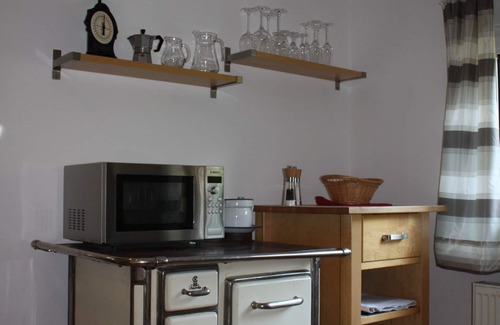 Grosefehn House | Beautifully remodeled farmhouse in a quiet location - pure relaxation in the countryside