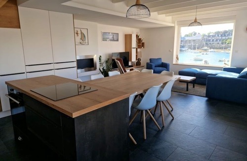 Loguivy House | Beautifully renovated, typical waterfront house