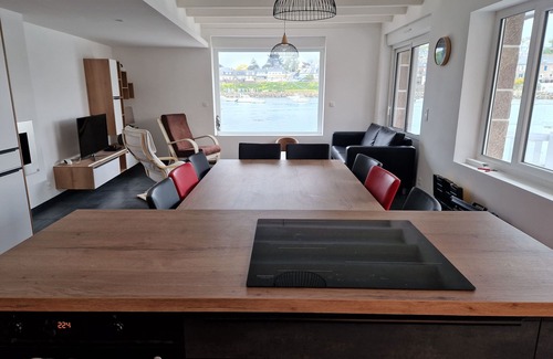 Loguivy House | Beautifully renovated, typical waterfront house