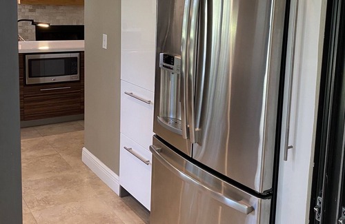 Fly In Spruce Creek House | Beautifully Renovated - Golf Views - Loads of Amenities - Minimum Stay Required