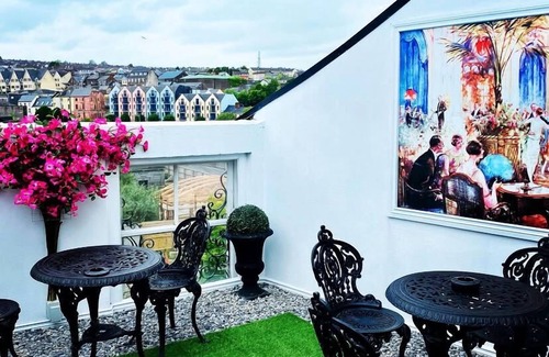 Cork City Centre House | Beautifully Restored Victorian Townhouse located in Cork City Centre