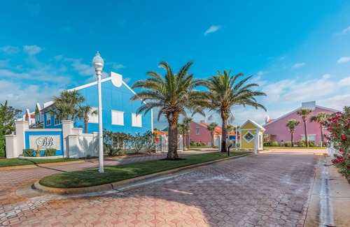 Sunset Pass House | Beautifully Updated Perdido Key Villa w/Private Beach Access, Pool & Spa