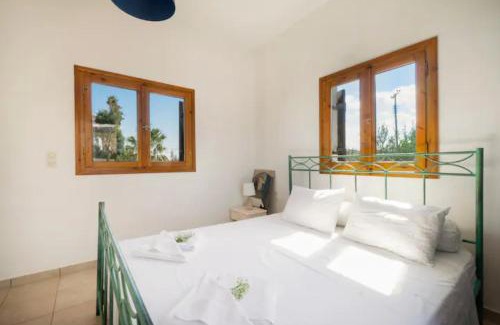 Tavronitis Villa | Beauty Villa Irene, Coast 60m
