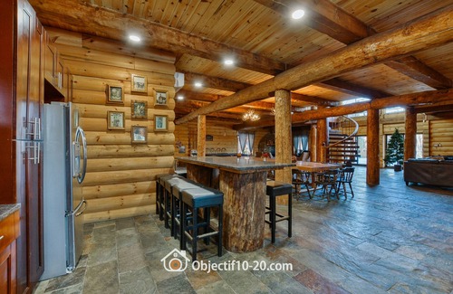 Wentworth-Nord Ski Chalet | BEAVERS POND INSIDE POOL AND SAUNA