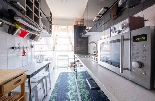 Barakaldo Apartment | BEC, Parking, 1 WC and 1 toilet, Elevator.
