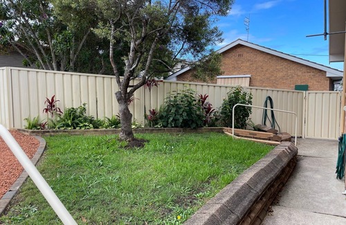 Laurieton Cottage | Becks Hideaway Laurieton - walk everywhere
