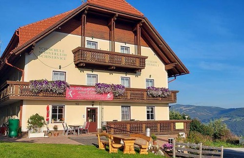 Monichkirchen Bed & Breakfast | Bed and breakfast ∙ 1 bedroom ∙ 3 guests