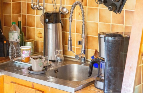 Beuzec-Cap-Sizun Bed & Breakfast | Bed and Breakfast 'Ar Brug' with Shared Terrace, Shared Garden and Wi-Fi