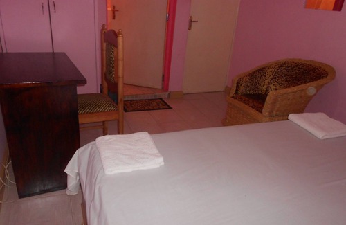 Eldoret House | Bed and Breakfast Accommodation