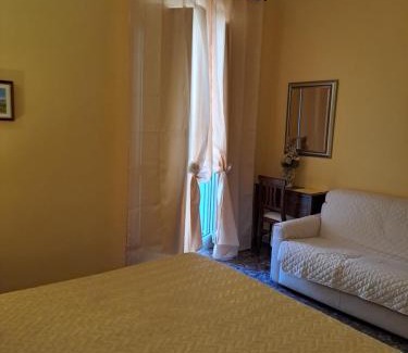 Fondi Bed & Breakfast | Bed And Breakfast Camere Primavera